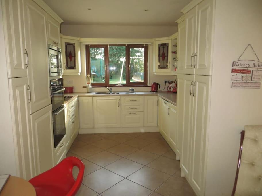 Borodino Studio Apartment Enniscorthy Buitenkant foto
